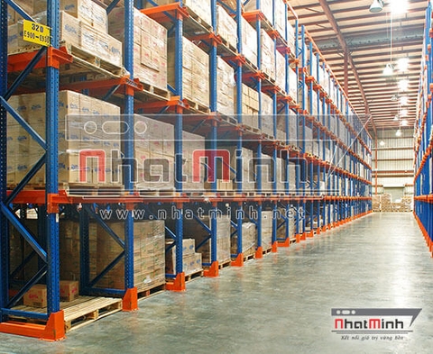 Giá kệ Pallet Drive-In