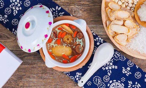 Yến sào chưng nhân sâm – Khi nào nên dùng và ai nên tránh