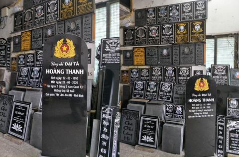 Những địa chỉ khắc bia mộ đẹp tại Hà Nội, Hà Đông