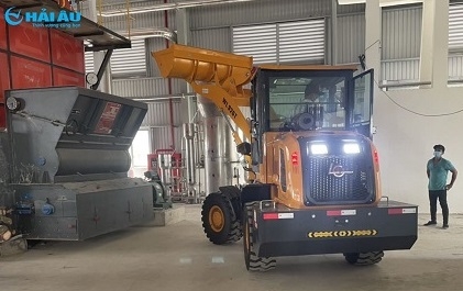 Bàn Giao Máy Xúc Lật Laigong WL926T Về Tây Ninh
