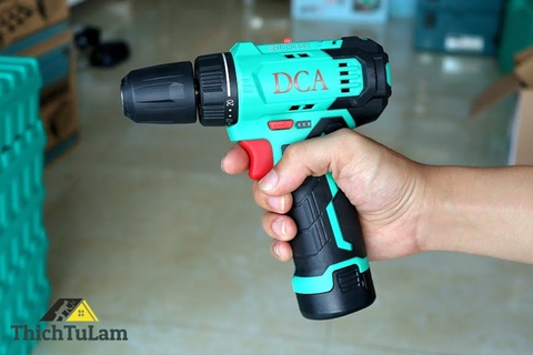Máy khoan pin 12V DCA ADJZ23-10EK: Nhỏ nhưng Mạnh mẽ