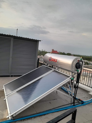 Thợ sửa máy nước nóng năng lượng mặt trời tại quận gò vấp