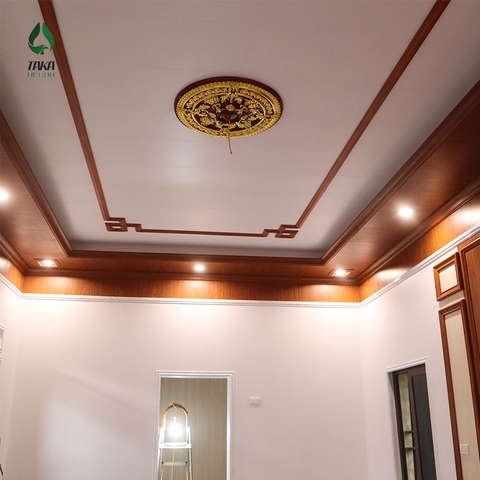Mẫu Trần Nhựa Đẹp Nhất Hiện Nay
