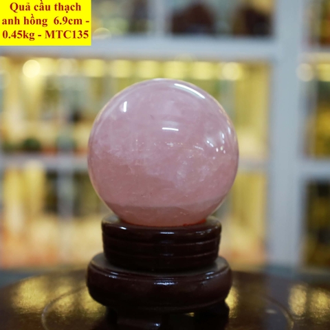 Quả cầu thạch anh hồng tự nhiên ĐK 6.9cm - 0.45kg - MTC135