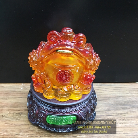 Thiềm thừ vàng lưu ly bột đá cao cấp