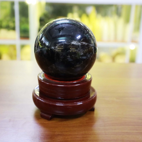 Quả cầu thạch anh đen ĐK 10.3cm - 1.5kg-MTB442