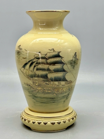 Bình Thiên Hương Thuận Buồm Xuôi Gió Cao 34cm Gốm Vẽ Vàng