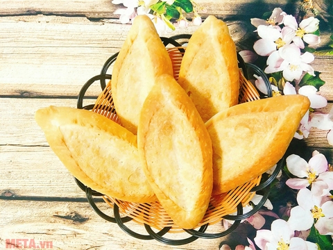 Tự làm bánh mì truyền thống tại nhà