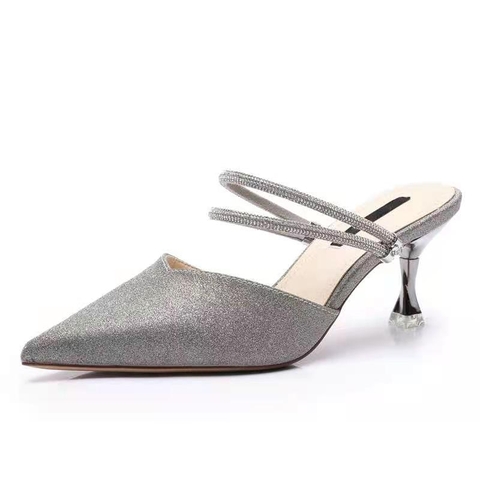 ma-l812-dep-sandal-nu-de-nhon-va-cao-got-mui-kin