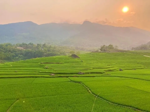 12 DAY NORTHERN VIETNAM FAMILY BICYCLE TOURS