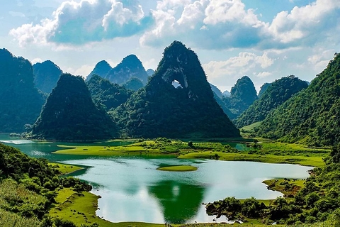 14 DAY FAR NORTHERN VIETNAM ADVENTURE TOURS