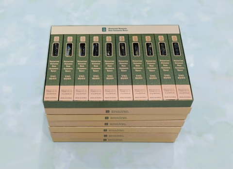 Hồng Sâm Củ Hàn Quốc Tẩm Mật Ong (220g)