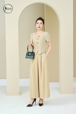 Sét bộ áo sơ mi tay cộc đính hoa nổi màu be