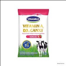 Sữa túi dinh dưỡng vị dâu Vinamilk 220ml
