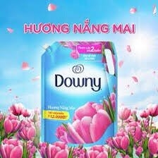 Nước xả vải Downy hương nắng mai 1,5L