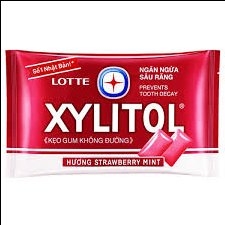Kẹo cao su xylitol hương dâu vỉ 11,6g