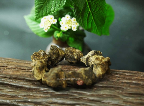 Vòng Trầm Đeo Tay Nam