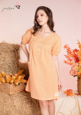 Đầm cổ tròn trụ 4 nút - 5096