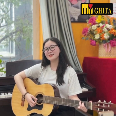 🎸 Khóa học ghita dành cho người lớn chỉ từ 9k/h – Học đàn dễ dàng, giá rẻ bất ngờ!