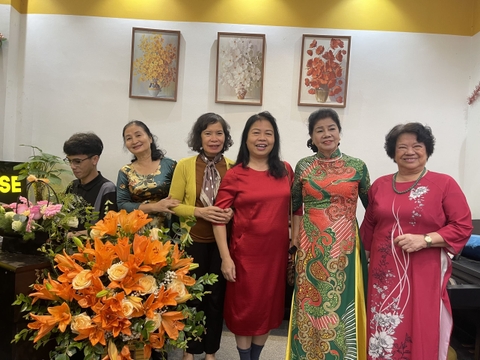 PIANO CHO NGƯỜI GIÀ – KHI ÂM NHẠC LÀ MỘT MÓN QUÀ CHO TÂM HỒN