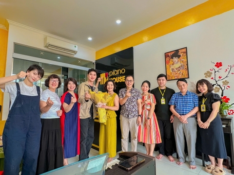 Khóa Học Piano Cho Người Già – Piano Giá Rẻ Chỉ Từ 9K/H!