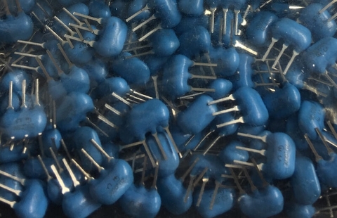 Thạch anh 20mhz bóng, lưng gù, chống ẩm, mới, chính hãng Murata