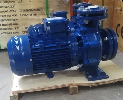Máy bơm nước HOWAKI CM 65-200A / 22,5 KW