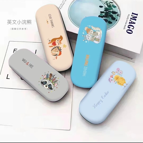 Hộp Đựng Kính RC622