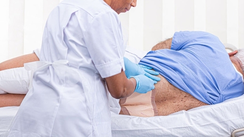 Loét tì đè là gì? Chăm sóc và điều trị vết loét tì đè hiệu quả