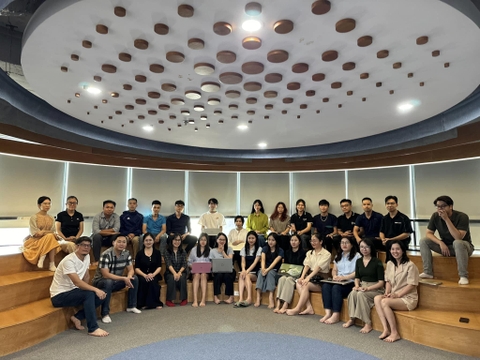 Chuỗi hoạt động CSR VECOM: Thăm và làm việc với các DN Công nghệ miền Bắc