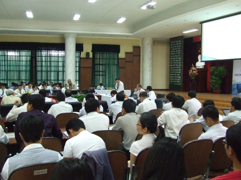 Một số vấn đề về đào tạo thương mại điện tử