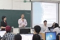 Tăng cường đào tạo chuyên sâu về thương mại điện tử trong trường đại học.