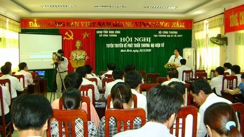 Tập huấn TMĐT cho doanh nghiệp Ninh Bình