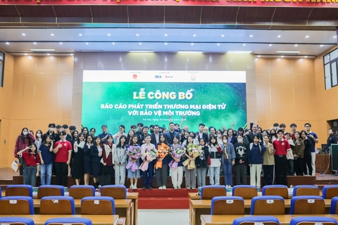 VECOM CÙNG TRƯỜNG ĐẠI HỌC CÔNG NGHỆ GIAO THÔNG VẬN TẢI TỔ CHỨC THÀNH CÔNG LỄ CÔNG BỐ BÁO CÁO PHÁT TRIỂN THƯƠNG MẠI ĐIỆN TỬ VỚI BẢO VỆ MÔI TRƯỜNG