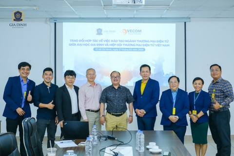 VECOM và Trường đại học Gia Định “bắt tay” mở ra cơ hội lớn cho sinh viên thương mại điện tử