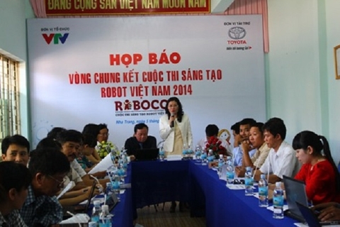 Chung kết Cuộc thi Sáng tạo robot Việt Nam 2014 từ 6/5