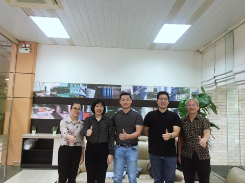 VECOM khảo sát đào tạo TMĐT Đại học Thăng Long