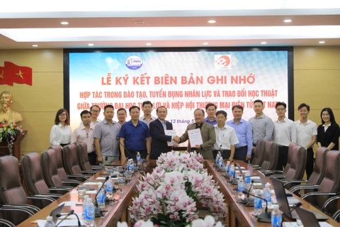 Lễ ký kết hợp tác với Trường Đại học Thủy Lợi và VECOM