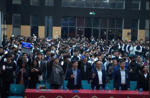 SINH VIÊN TRƯỜNG ĐẠI HỌC CÔNG NGHỆ THÔNG TIN VÀ TRUYỀN THÔNG THÁI NGUYÊN (ICTU) BƯỚC VÀO KỶ NGUYÊN SỐ VỚI TÊN MIỀN ID.VN – XÂY DỰNG THƯƠNG HIỆU CÁ NHÂN TRÊN INTERNET