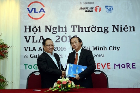 Signing ceremony of cooperation agreement between VECOM and VLA