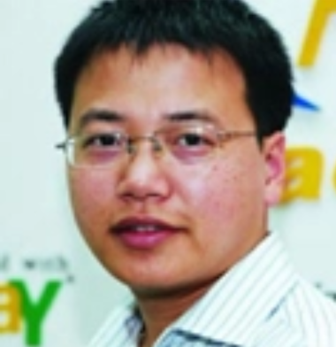 Ông Nguyễn Hòa Bình