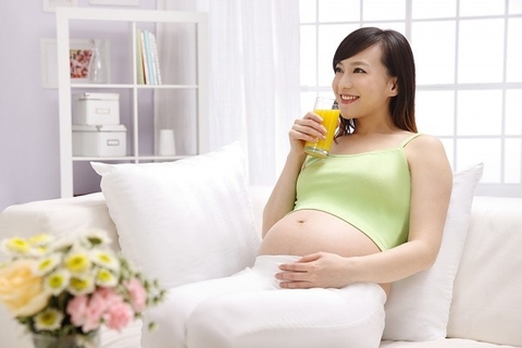24 vấn đề dinh dưỡng quan trọng trong suốt thai kỳ 24 vấn đề dinh dưỡng quan trọng trong suốt thai kỳ