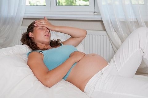 Mẹo làm dịu cơn đau đầu khi mang thai Mẹo làm dịu cơn đau đầu khi mang thai