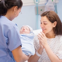 Đẻ mổ không phải lúc nào cũng an toàn! Đẻ mổ không phải lúc nào cũng an toàn!