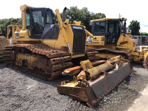 Máy ủi Komatsu D65PX-15EO-70718