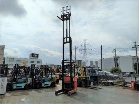 Bán và cho thuê xe điện đứng lái 6 m hãng Nychiu FBRAW15-05965