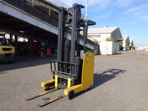 Komatsu FB10RL-14-142172 tháp 6m