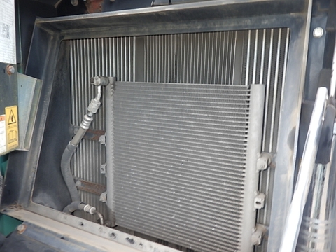 Máy xúc ddapf kobelco SK75UR-5-06556