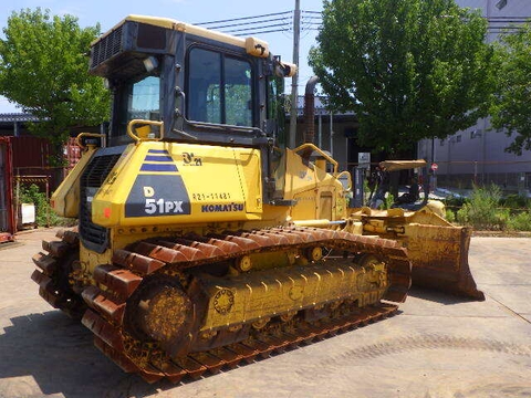 Máy ủi bánh xích hiệu komasu D51PX-22-11057