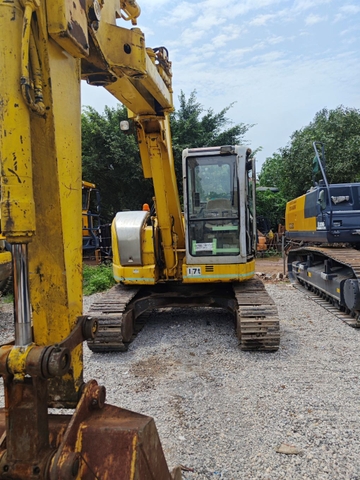 Xúc đào Sumitomo SH75-3-1997